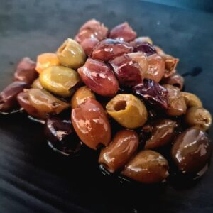 Olive Snocciolate Taggiasche in Olio Extra vergine di Oliva 2,8KG